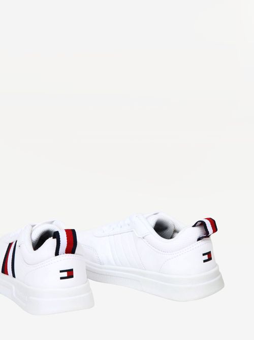 TENIS-FRANJAS-LATERALES-Tommy-Hilfiger