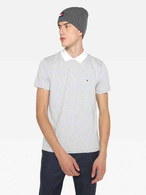 PLAYERA-CON-BANDERA-DE-TOMMY-TOMMY-HILFIGER