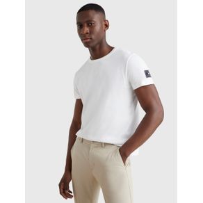 

PLAYERA TOMMY HILFIGER DE ALGODÓN ORGÁNICO RECICLADO DE HOMBRE Talla: XS
