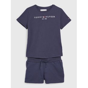 

CONJUNTO TOMMY HILFIGER DE PLAYERA Y SHORTS ESSENTIAL PARA NIÑA Talla: 10