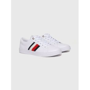 

TENIS TOMMY HILFIGER CON FRANJAS TEJIDAS LATERALES DE MUJER Talla: 23