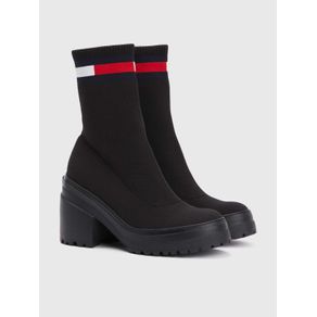 

BOTAS DE PUNTO RESISTENTES AL AGUA TOMMY JEANS DE MUJER Talla: 25