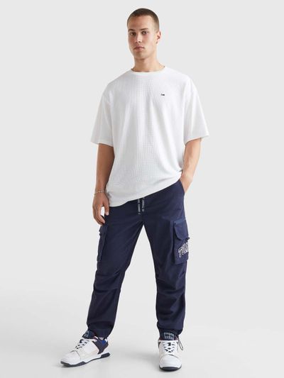 PLAYERA-TOMMY-JEANS-DE-HOMBRE