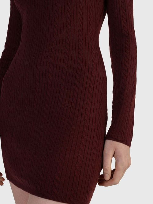 VESTIDO-DE-PUNTO-TRENZADO-TOMMY-JEANS-DE-MUJER