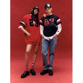 

Playera De Corte Amplio X Miffy De Hombre Talla: L