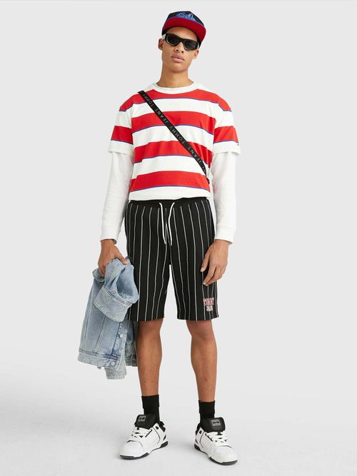 PLAYERA-DE-RAYAS-DE-CORTE-AMPLIO-TOMMY-JEANS-DE-HOMBRE