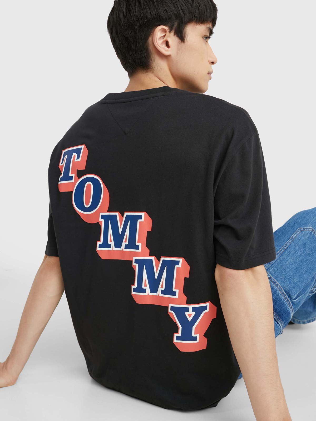 Playera oversize con logo universitario de hombre Tommy Jeans