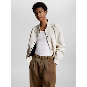 

Chamarra Bomber Tommy Hilfiger X Shawn Mendes Talla: L