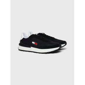 

Tenis Con Logo En Relieve De Hombre Talla: 29.5