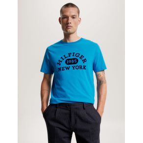 

Playera con monotipo Hilfiger de hombre Talla: L
