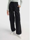 Pantalon-con-bolsillos-cargo-de-mujer