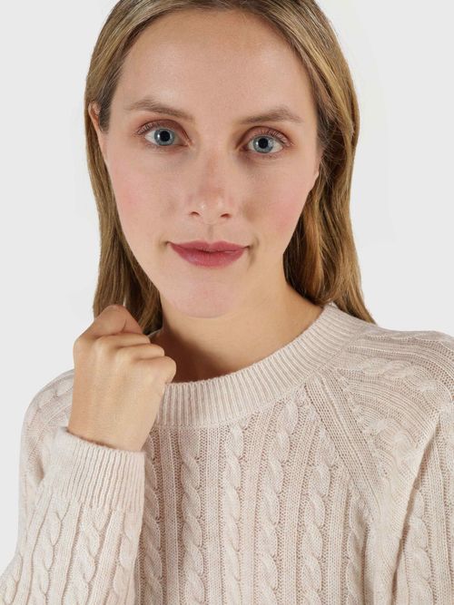Vestido-de-punto-trenzado-con-corte-amplio-de-mujer