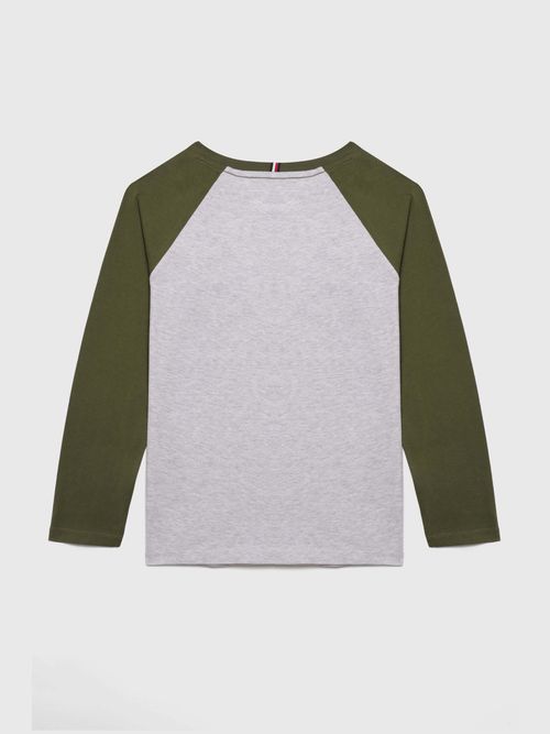 Playera-con-acabado-jaspeado-de-niño
