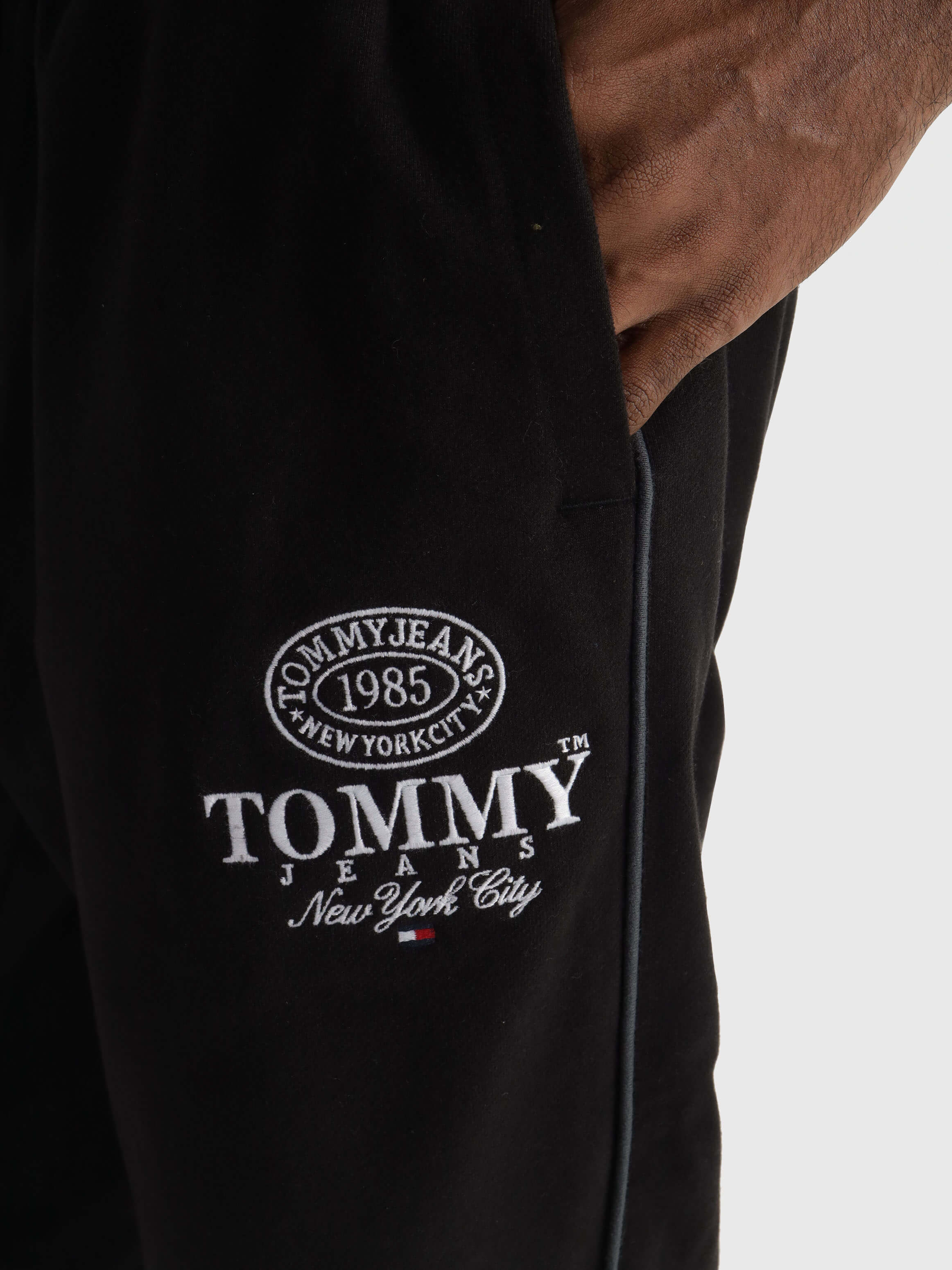 Joggers amplios con logo de hombre Tommy Jeans