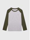 Playera-con-acabado-jaspeado-de-niño