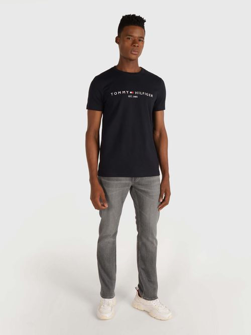 Playera-con-logo-en-pecho-de-hombre-Tommy-Hilfiger