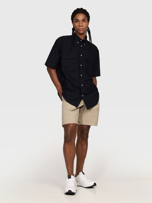Camisa-de-corte-regular-con-manga-corta-de-hombre-Tommy-Hilfiger-MW0MW35748-DW5