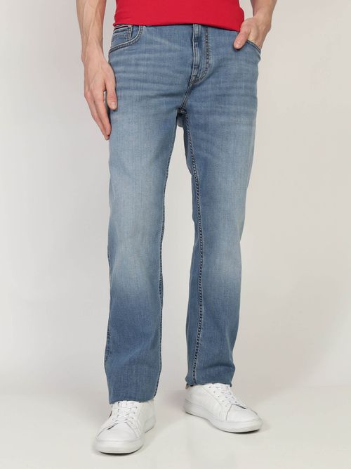 Jeans-de-Corte-Recto-con-Logo-Bordado-en-Bolsillo-Hombre-Tommy-Jeans-MW0MW35823-1BI