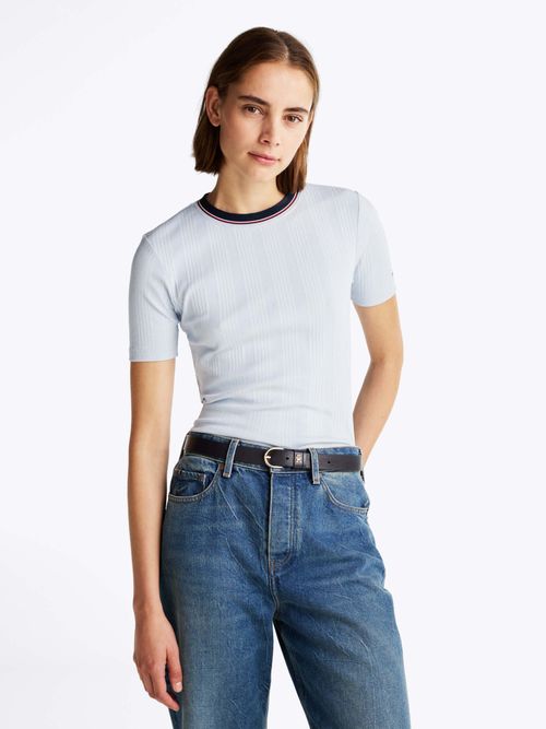 Playera-slim-con-cuello-a-contraste-de-mujer-Tommy-Hilfiger-WW0WW43917-C1O