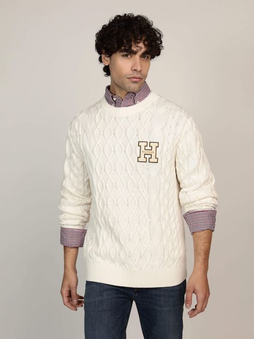 Sueter-de-punto-trenzado-con-parche--de-hombre-Tommy-Hilfiger-MW0MW38043-Z00