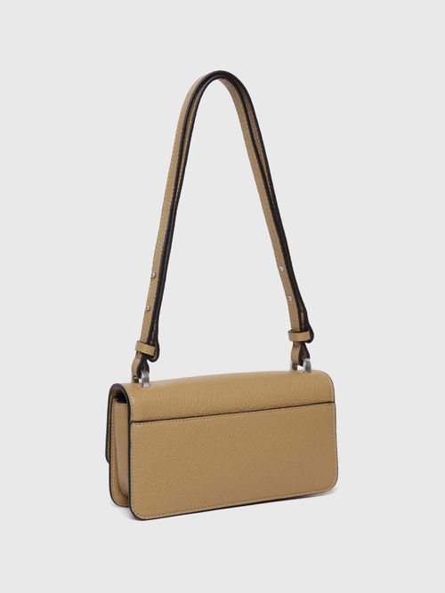 Bolso-mensajero-con-acabado-granulado-de-mujer-Tommy-Jeans-AW0AW16982-RBR