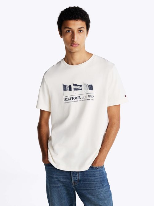 Playera-de-cuello-redondo-con-logo-grafico-de-hombre-Tommy-Hilfiger-MW0MW37439-Z00
