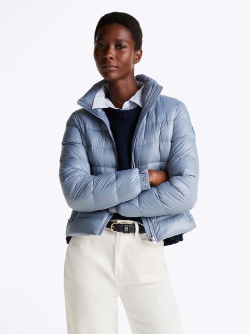 Chamarra-acolchada-brillante-de-plumon-de-mujer-Tommy-Hilfiger-WW0WW44980-DY9