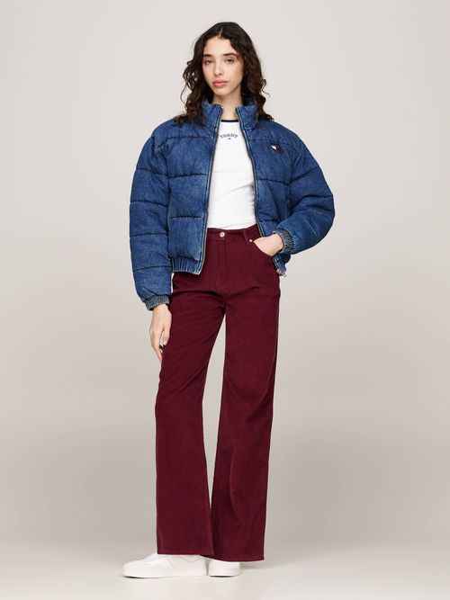 Chamarra-vaquera-acolchada-destenida-de-mujer-Tommy-Jeans-DW0DW19632-1A5