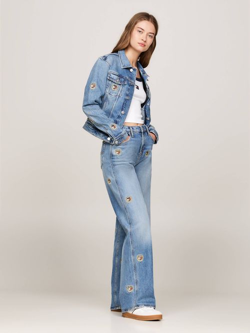 Chamarra-Trucker-vaquera-de-corte-slim-de-mujer-Tommy-Jeans-DW0DW19675-1A5