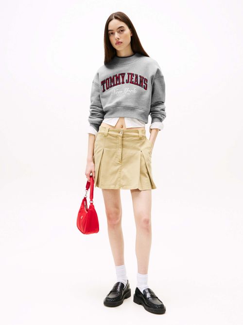 Sudadera-cropped-con-cuello-chimenea-de-mujer-Tommy-Jeans-DW0DW20536-P6N