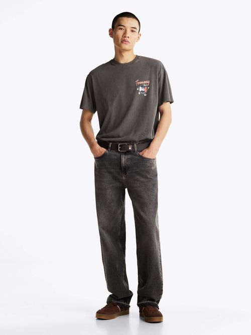 Playera-de-corte-amplio-con-logo-trasero-de-hombre-Tommy-Jeans-DM0DM20352-BDS