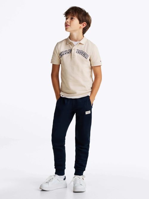 Polo-de-corte-regular-con-monotipo-Hilfiger-de-nino-Tommy-Hilfiger-KB0KB09391-aCI