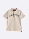 Polo-de-corte-regular-con-monotipo-Hilfiger-de-nino-Tommy-Hilfiger-KB0KB09391-aCI