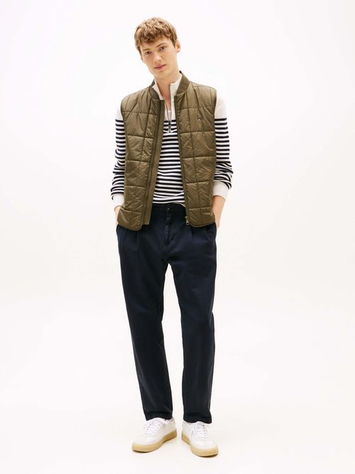 Chaleco-acolchado-con-diseno-geometrico-de-hombre-Tommy-Hilfiger-MW0MW38727-RBN