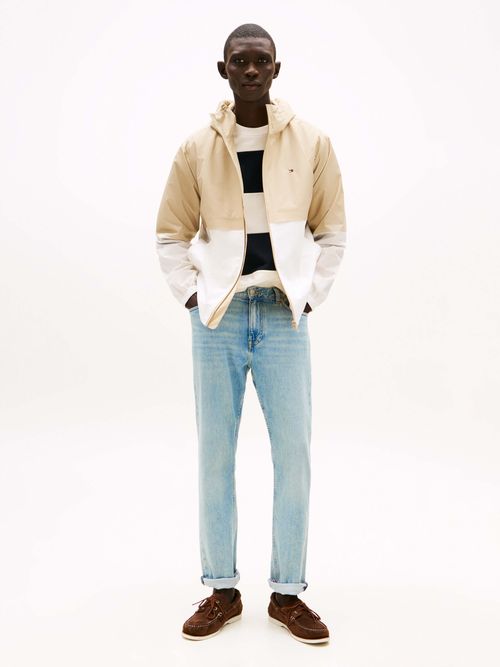 Chamarra-de-regata-con-corte-amplio-de-hombre-Tommy-Hilfiger-MW0MW39278-RBT