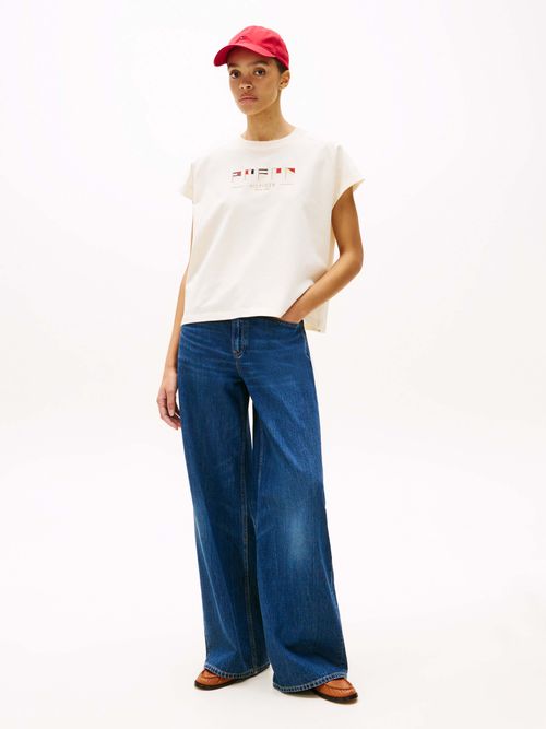 Playera-amplia-con-banderas-bordadas-de-mujer-Tommy-Hilfiger-WW0WW44574-AEF