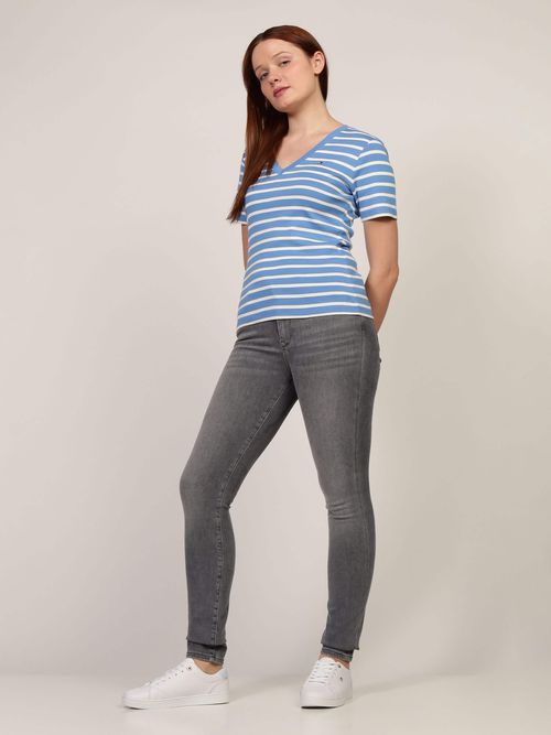 Playera-de-Corte-Slim-con-Cuello-V-de-Mujer-Tommy-Hilfiger-WW0WW40584-0A4