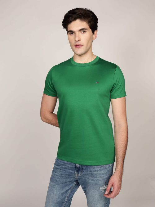 Playera-con-corte-slim-y-logo-de-hombre-Tommy-Hilfiger-MW0MW33202-L4F