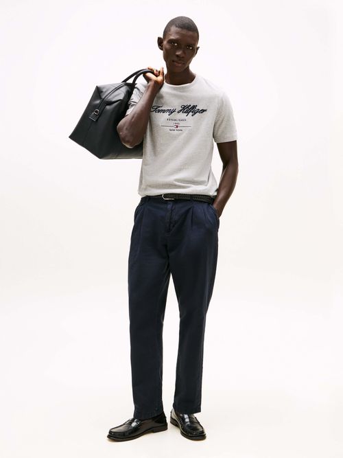 Playera-Exclusive-de-punto-con-logo-Script-de-hombre-Tommy-Hilfiger-MW0MW33691-P01