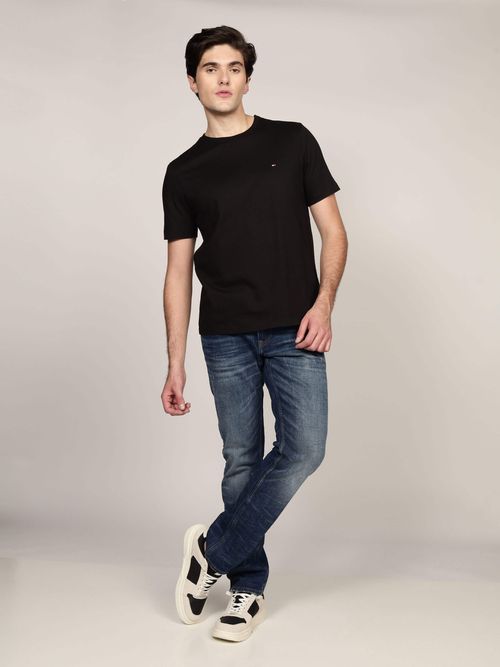 Playera-de-cuello-redondo-con-logo-bordado-de-hombre-Tommy-Hilfiger-MW0MW37267-BDS