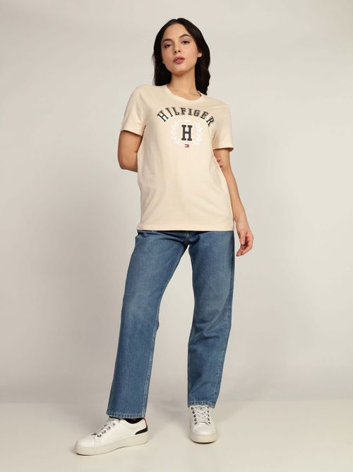 Playera-con-Escudo-Estampado-de-Mujer-Tommy-Hilfiger-76J5451-5FZ