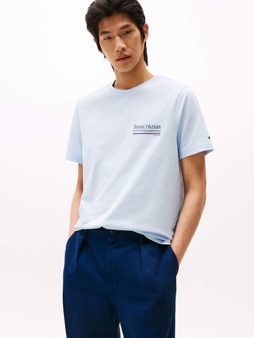 Playera-con-logo-grafico-en-la-parte-trasera