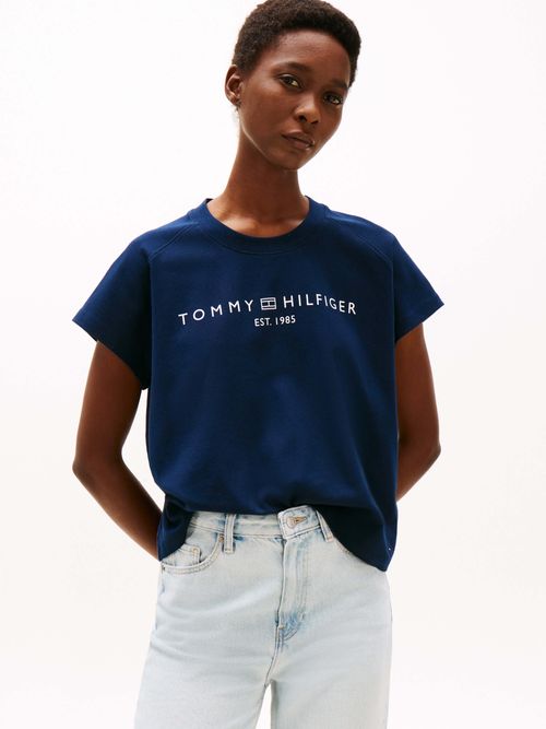 Playera-amplia-de-manga-casquillo