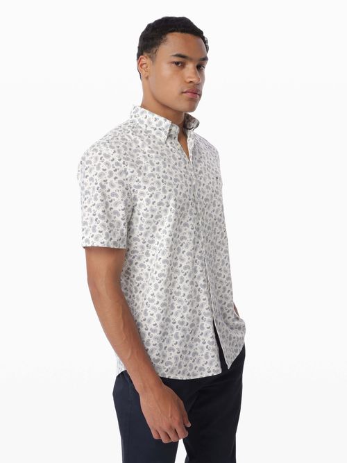 camisa-de-manga-corta-con-estampado-agradable-de-hombre-tommy-hilfiger