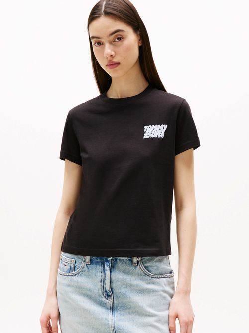 playera-de-cuello-redondo-con-logo-de-mujer-tommy-jeans