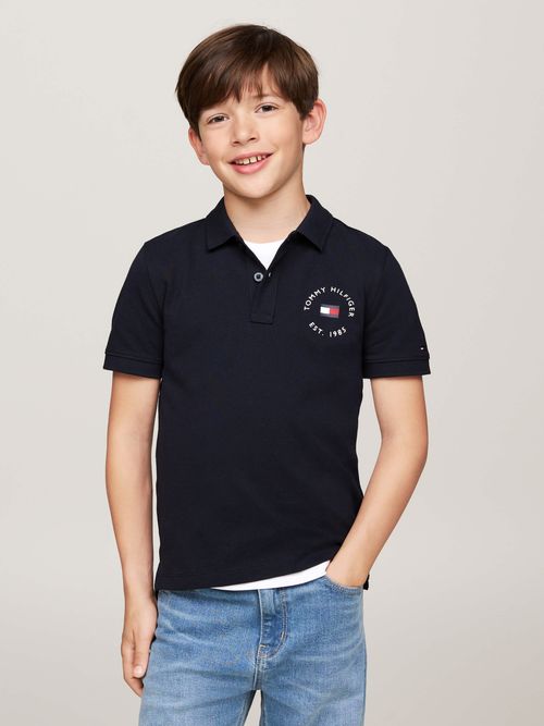polo-con-logo-en-el-pecho-de-niño-tommy-hilfiger