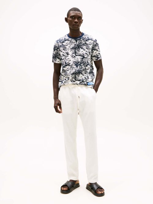 playera-con-estampado-tropical-de-hombre-tommy-hilfiger
