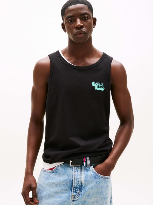 playera-slim-con-logo-3d-sin-mangas-de-hombre-tommy-jeans