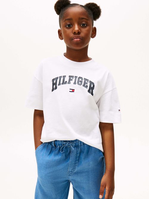 playera-jaspeada-con-logo-universitario-de-niña-tommy-hilfiger