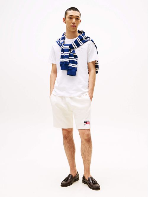 playera-con-motivo-de-palmera-en-la-espalda-de-hombre-tommy-hilfiger